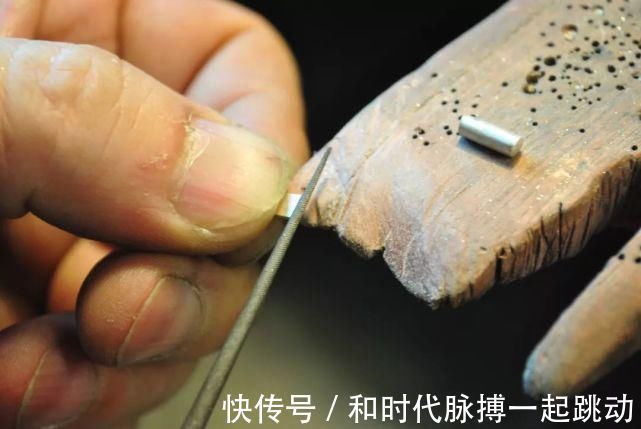 机关|这件暗藏机关的项链，又变手链的可拆搭扣