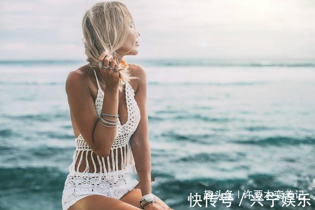 手表 女人戴手镯还是手表好看三个理由告诉你，别再戴错让人笑话
