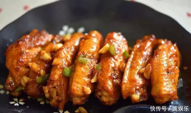 分享几道经典美味菜肴，简单美味，自己在家下厨，也不比饭店的差