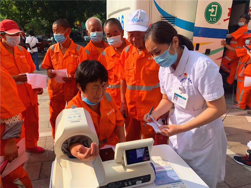 公益|关爱环卫工 义诊送健康公益活动第三站走进寒亭