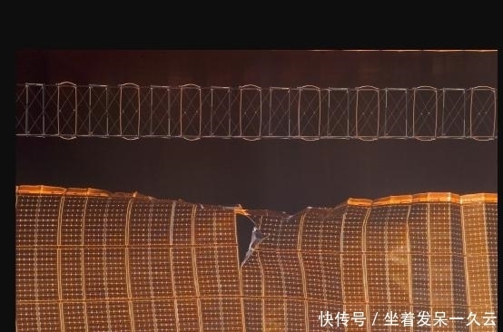 太空 国际空间站如何处理损坏的太阳能电池帆板?