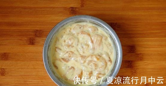 上桌就被抢光的一道菜，香甜可口，汤汁拌米饭都这么香！