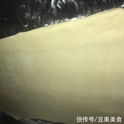 油皮|酥到掉渣的苏式鲜肉月饼（中级西点师开酥法）