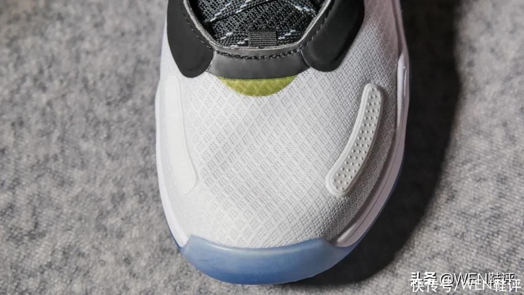 惊喜|adidas 米切尔3代实战:性能在线 稳定有余 惊喜不足