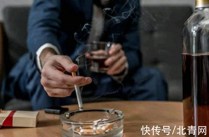 高脂食物|颈动脉斑块，60岁以上几乎全有！这5类人尤其要注意