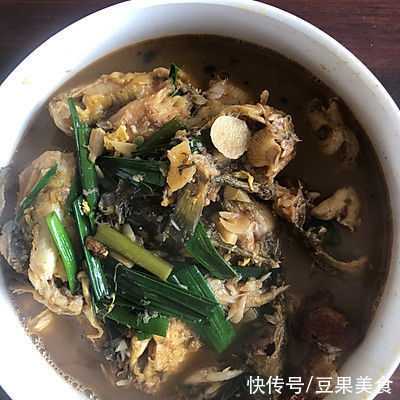 这道黄丫角焖鸡蛋连续吃了3碗，全家人都一致好评