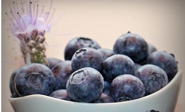 身体健康|聪明人爱吃以下食物，排毒养颜，美白护肤，有益身体健康