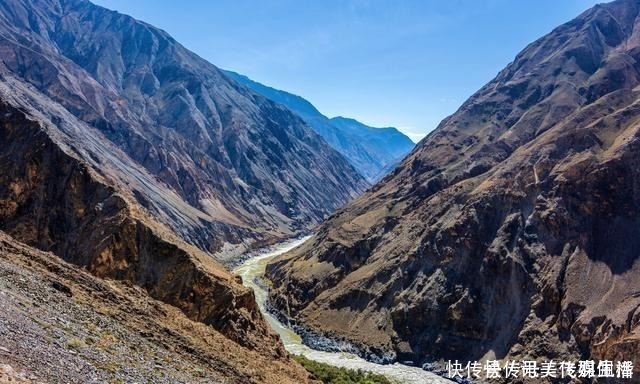 背包客|被称为用血铸成的公路，3000多名工人为路捐躯，景观让人迷恋