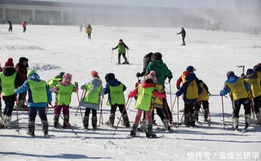 让体育运动成为中小学生的新风尚和研学旅行新方向