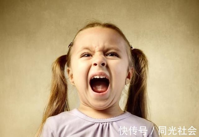 自私|孩子这4种毛病千万别惯着,超过7岁就难改了,看看你家孩子有吗?