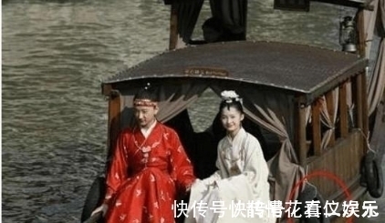 |这些搞笑的穿帮图,看不下去了,最后一张直接穿墙了,哈哈