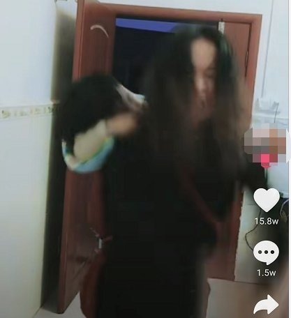网络游戏|某音博主跪求马化腾马云把游戏关掉，哭喊跪拜，难道真的有用吗