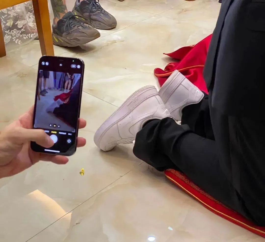 rio|潮流圈的10大Unreal行为，你占了几条？