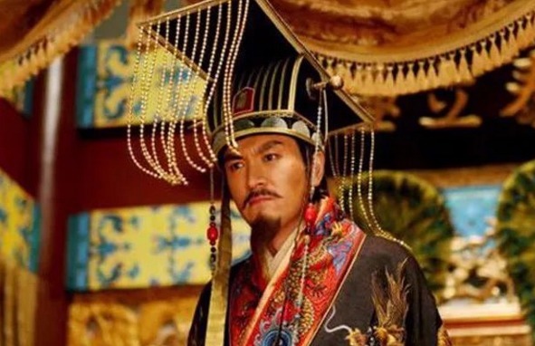 现在多少钱?算算你一个月薪水有几两银子