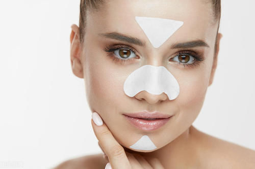 面膜|鼻子上的黑头要多久清理一次才合适?简单有效去黑头的方法