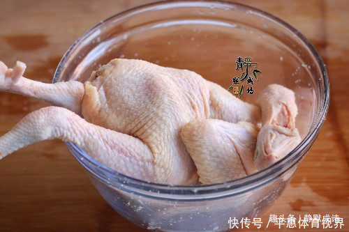 停不下来|懒人版电饭煲焗鸡,香嫩多汁,做法简单,好吃到停不下来!