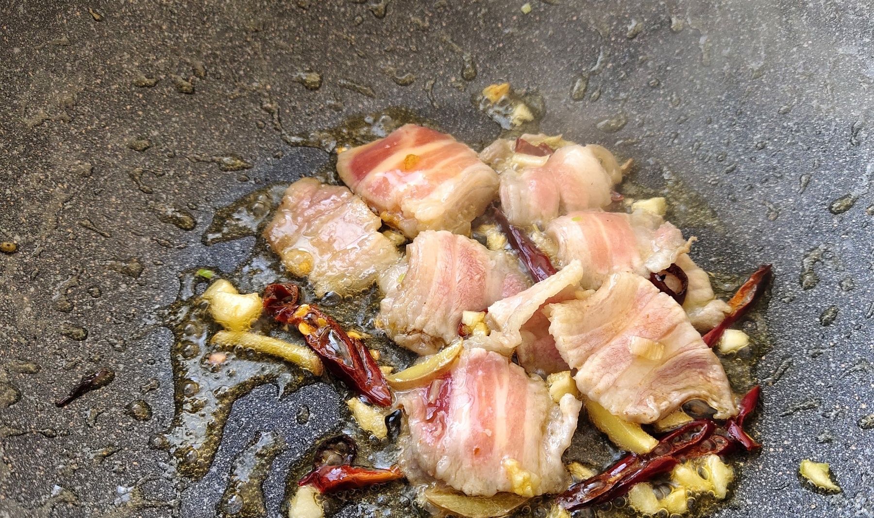 入冬后，我家吃10顿豆腐，8顿是这种做法，嫩滑入味，孩子上瘾了