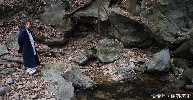 诗篇|梁鸿的隐居国际诗篇2