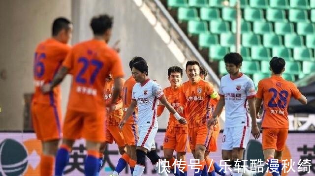 中国足球|山东泰山新队长成焦点,被称中国足球英雄,未来长留泰山!