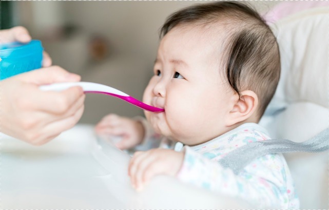 辅食|添加辅食后，避开三个“不当做法”，不然营养不足，吃再饱也没用