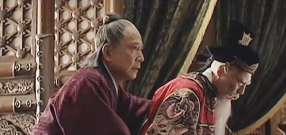 嘉靖@大明王朝,严嵩是人精,嘉靖是什么,抽空都能管好朝廷的妖怪