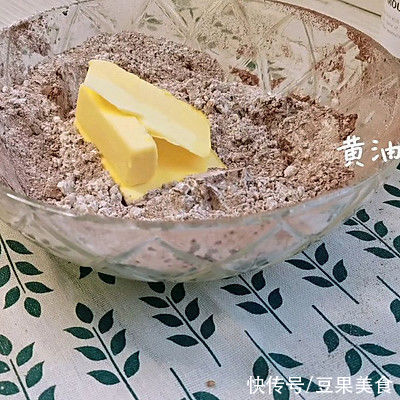 这道超浓郁的巧克力司康，一上桌就被哄抢一空