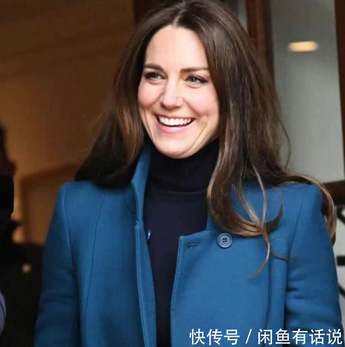 旺夫相 凯特胖出了“阿姨味”,穿大衣双下巴明显,脸肉肉的很有旺夫相