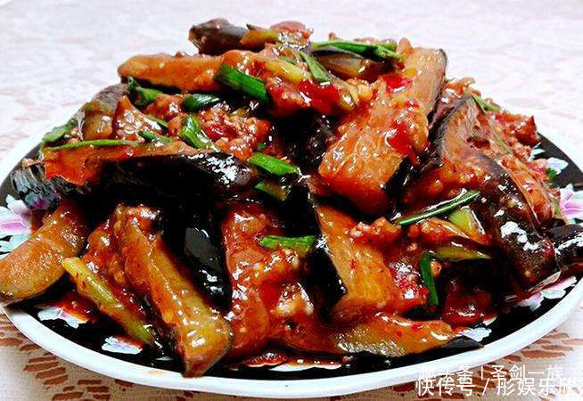 适合正在长身体的孩子吃的两个菜,促进脑部发育,帮助长个!