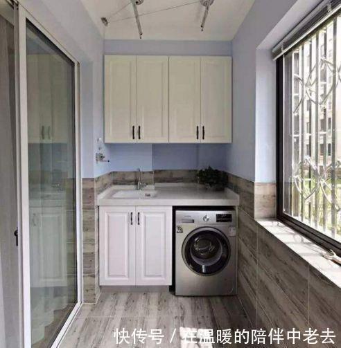 阳台上|如今卫生间、阳台都能铺“木板”了？听师傅一说，太聪明了