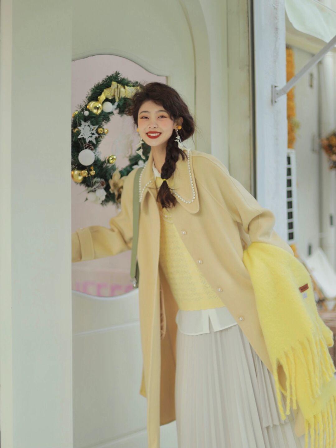 微喇裤 大衣怎么穿才时髦?看看这些简约高级的穿搭示范,轻松美成焦点