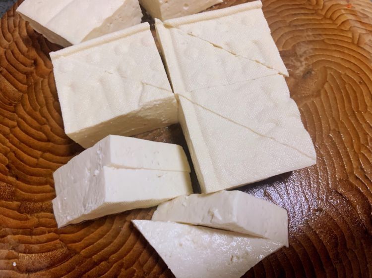 家常豆腐豆腐,外焦里嫩,味道鲜香浓郁,给肉都不换