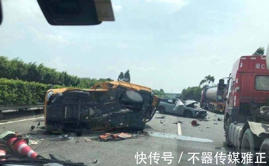 周鸿祎|敬告各位车主：“自动驾驶”你玩不起