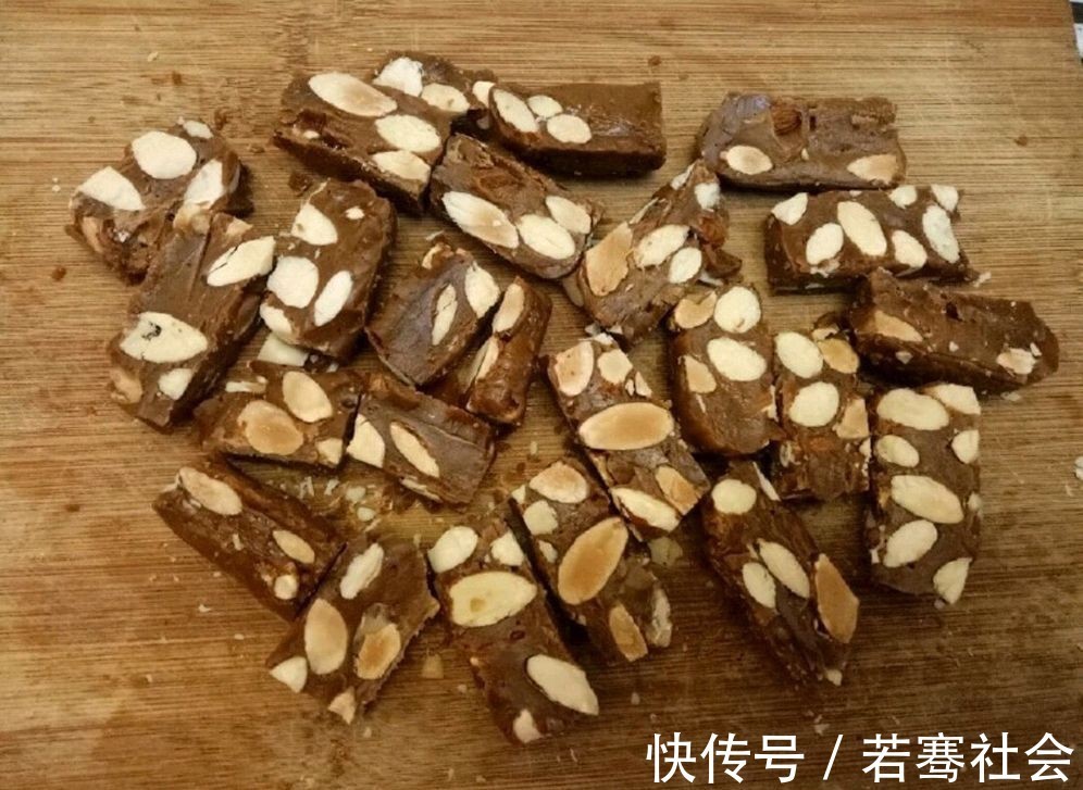 太妃糖|自制焦糖杏仁太妃糖,香酥可口,自己做干净卫生无添加