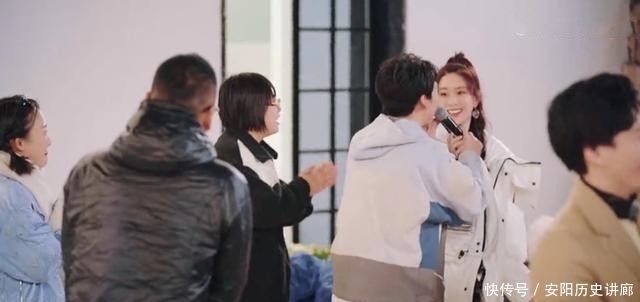 相声|孟子义也太会“尬”了，她的话连说相声的郭麒麟都接不住