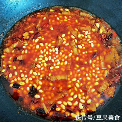 最对胃口的人气家常菜黄豆焖肉