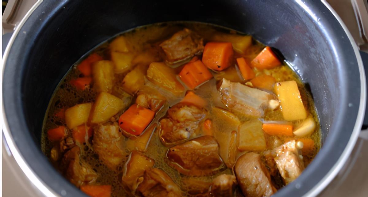 自从学会米饭新吃法,1周1次,每回1大锅都见底,锅都不洗了