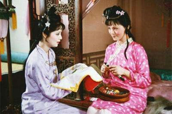 王夫人#神秘的老宋妈是谁?袭人让她办的3件隐秘事:揭开下嫁优伶的真相