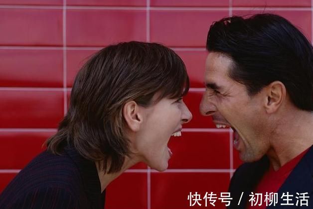 血栓|出现4个表现，血液已太粘稠！防血栓，谨记饭后三忌，睡前三不宜