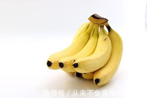 香蕉什么时候吃最好？早上还是晚上，注意了解，别再吃错