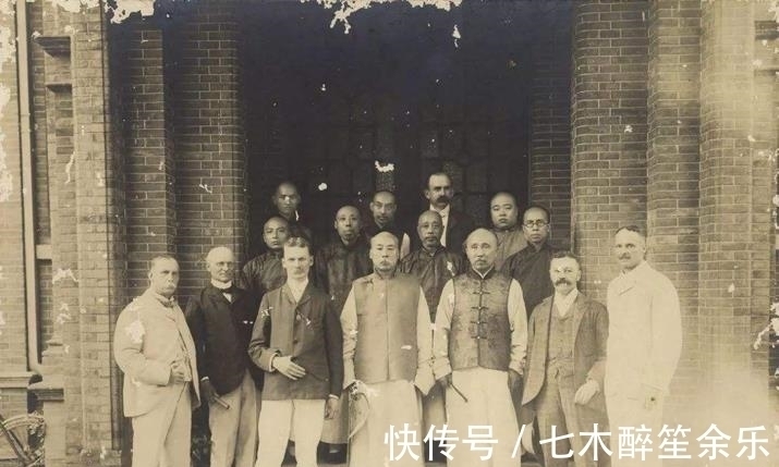 北洋大学#盛宣怀被称为“中国高等教育之父”,他创立的两所大学鼎鼎大名