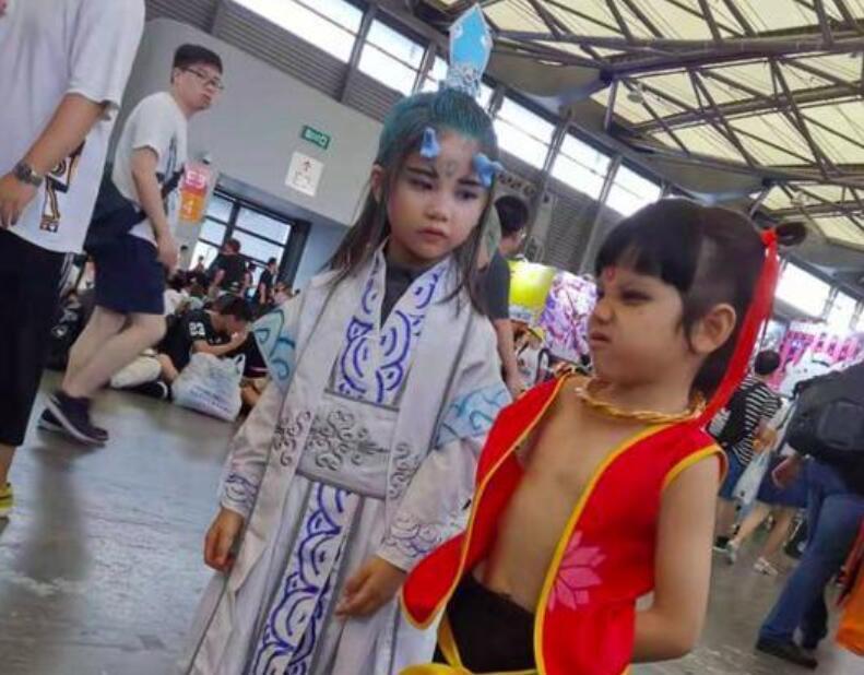 玩cosplay|18岁coser,10岁coser,都比不过4岁coser