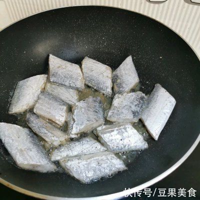 实力|有了这些香煎带鱼～超简单，实力下酒