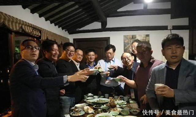 通天之智|饭局社交很困难别怕,鬼谷子教你4个潜规则,让别人立刻记住你!