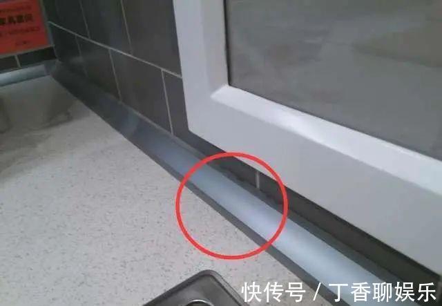 挡水条|厨房台面忘记装这个？难怪家里地板老是容易脏，还很滑