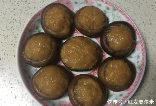 1勺|鸡胸肉花样吃法之香菇酿鸡胸肉,低脂低卡又有营养,一家人都爱吃