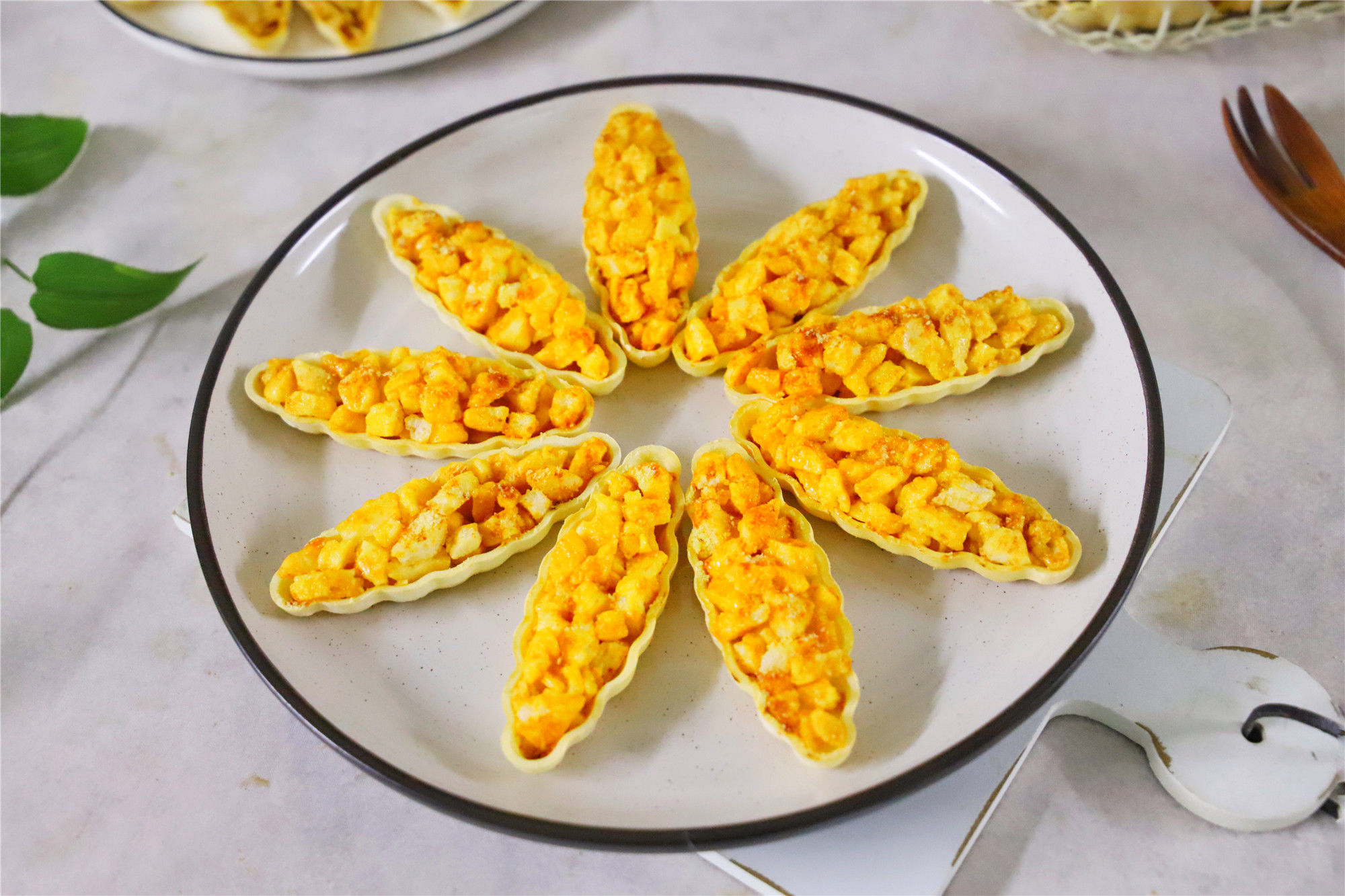  零难度的网红小零食，手残党就能做，香甜酥脆，好吃到停不下来