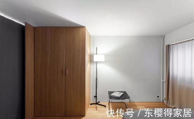 熨烫板|晒晒朋友的33㎡单身公寓,全屋定制柜子,这空间利用真是绝了!