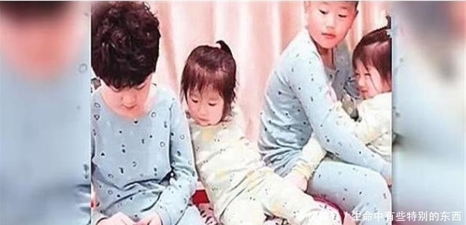 父亲|双胞胎儿子只黏妈妈,爸爸吃醋要生女儿,结果“心里酸极了”!