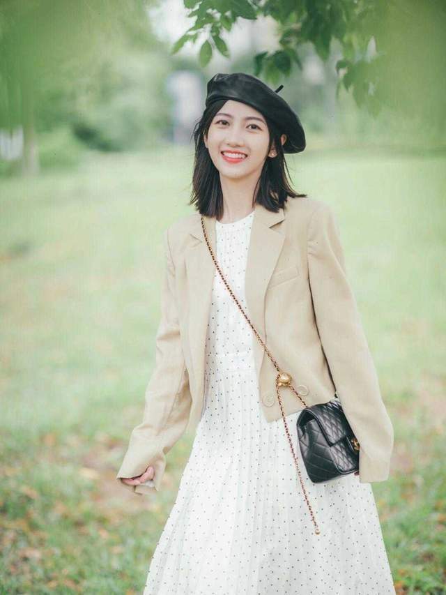 层次感|初秋这样穿明明很简单,但气质与高级并存,照着穿就能做到很洋气