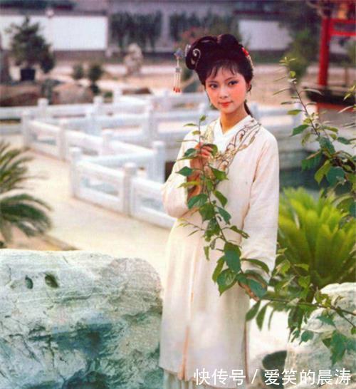 陈晓旭|87版《红楼梦》薛宝钗有多美？欧阳奋强：剧组的小伙子都暗恋她